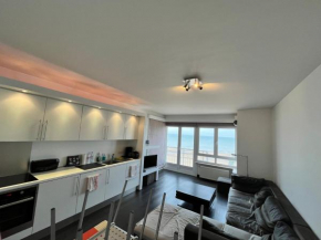Cozy 3-bedroom apartment on the seafront of Ostend - FORMENTOR T60